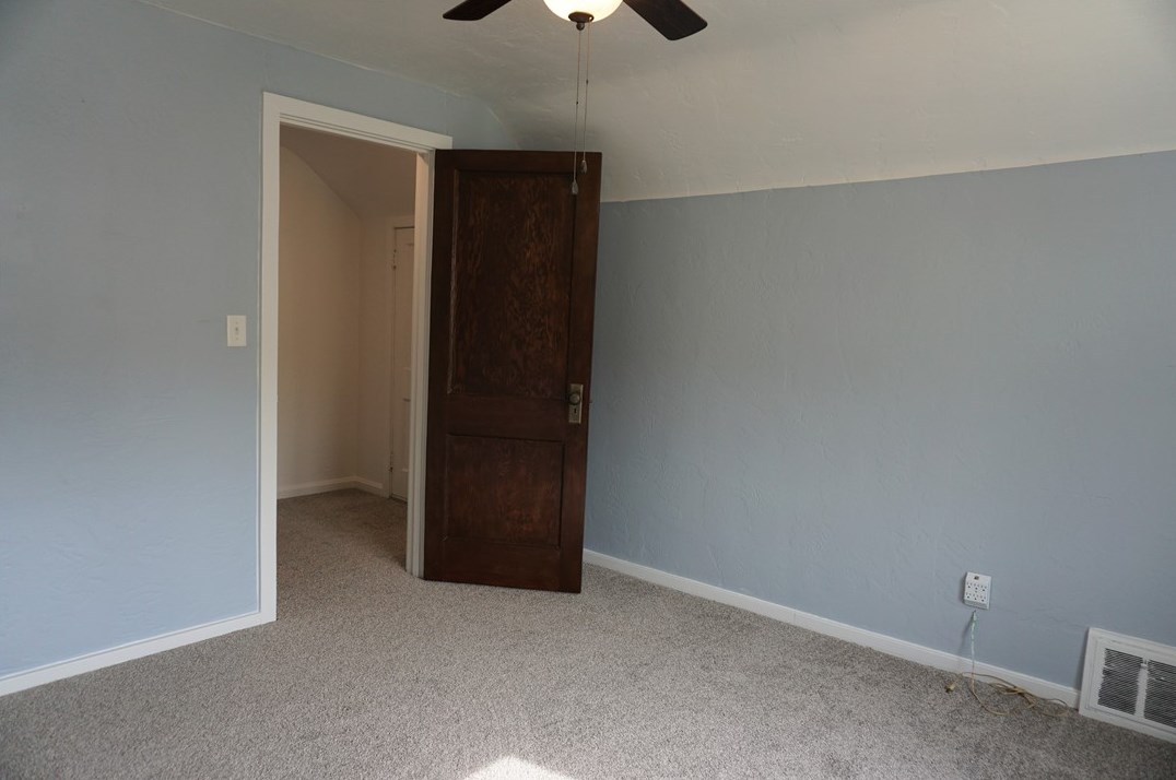 215 Freeport Rd, Butler PA 16002-3631 exterior