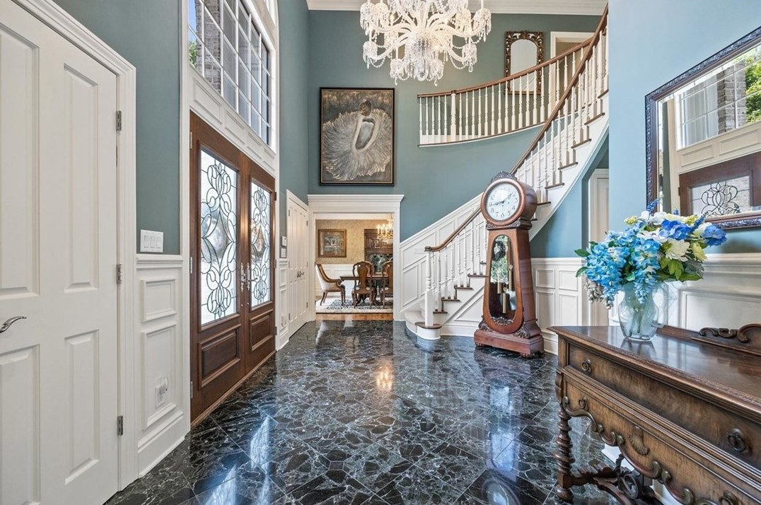 1 Winterberry Ln, Sewickley, PA 15143