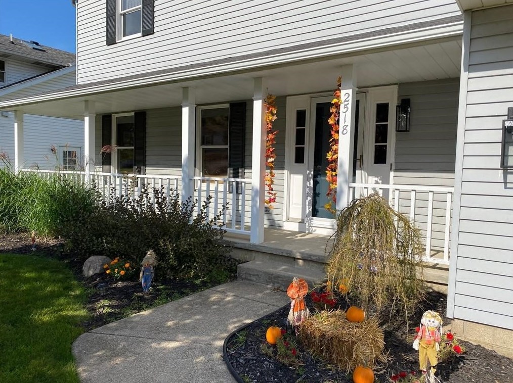 2518 Pandora Dr, Erie, PA 16505-2114