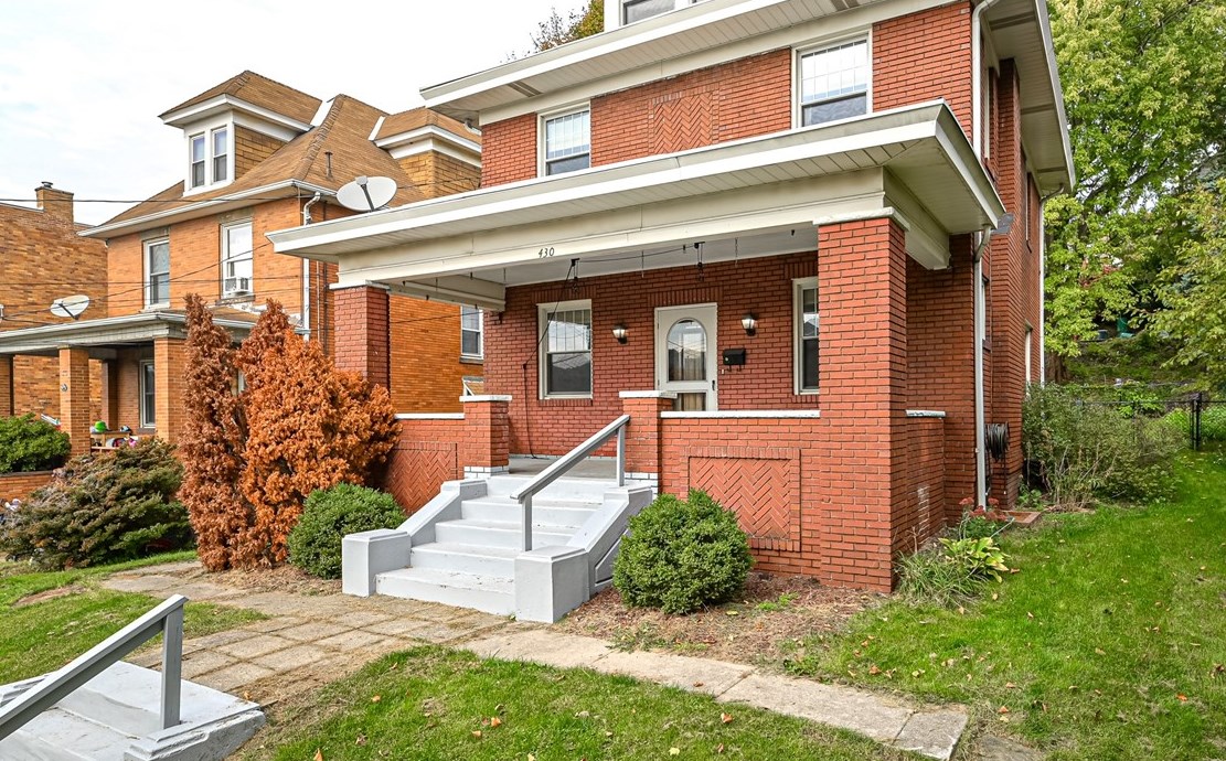 430 Glenwood Dr, Ambridge, PA 15003