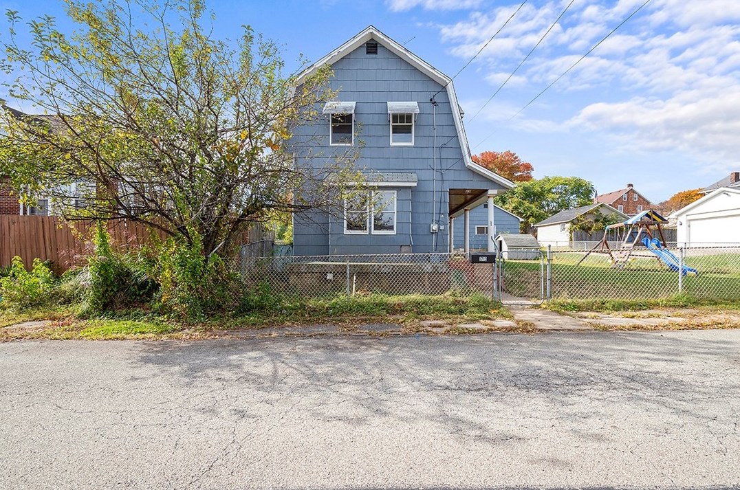 1712 Williams St, McKeesport, PA 15132