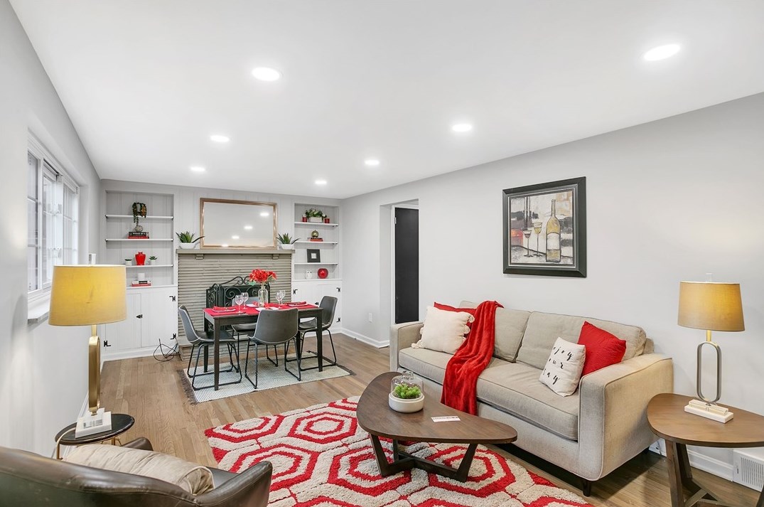 7 Cypress Dr, Collier Township, PA 15106-1309