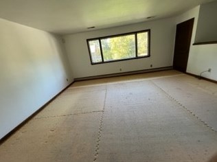 803 Grant Rd, Ellwood City, PA 16117-2853