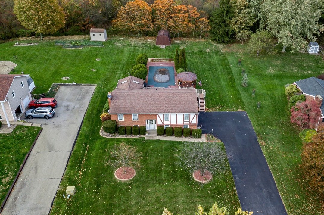 119 Orchard Dr, Sarver, PA 16055-9530