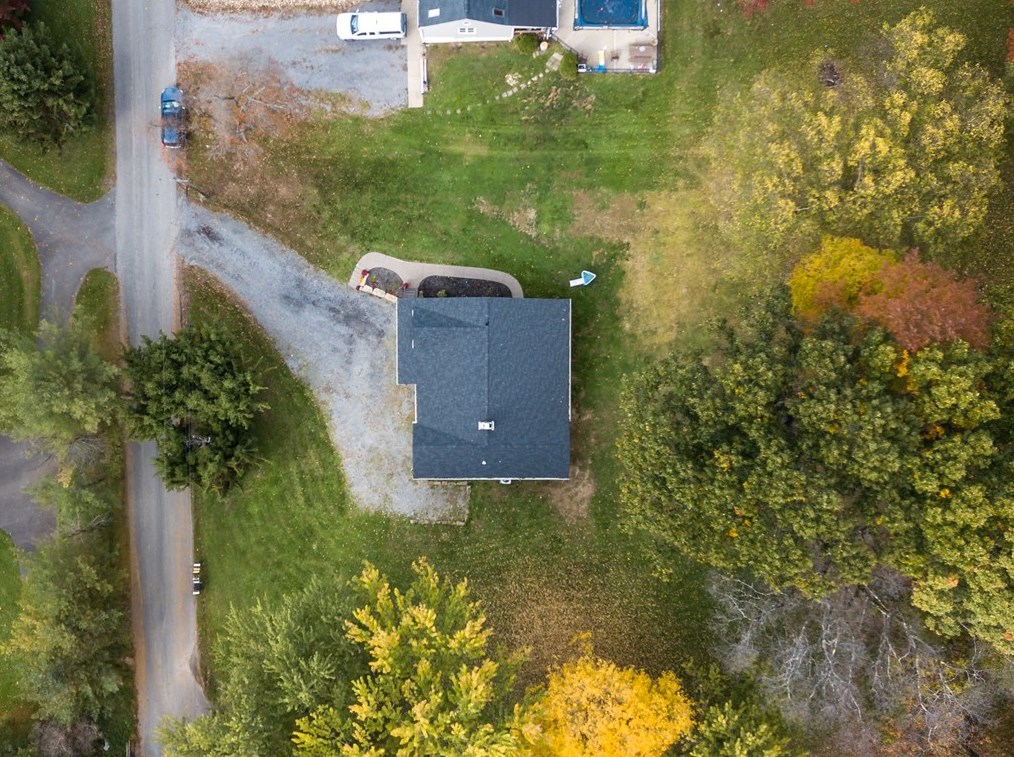 113 Murray Dr, Valencia, PA 16059-3729