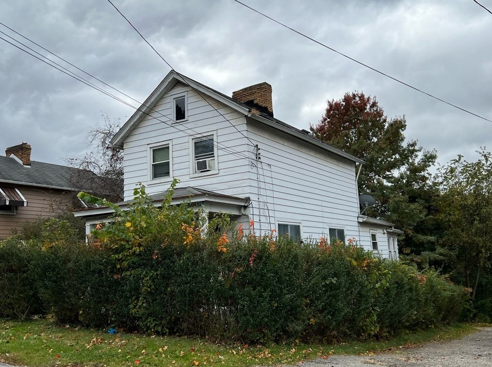 3810 Clark St, Pittsburgh, PA 15122