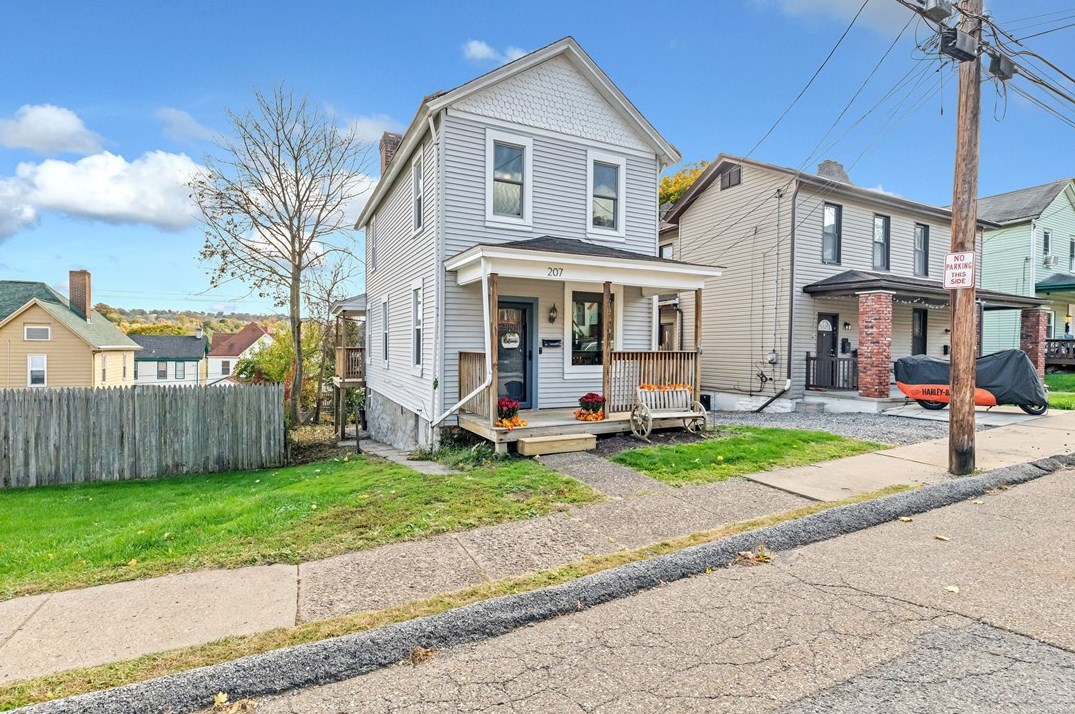 207 Midland Ave, Collier Township, PA 15106-2332