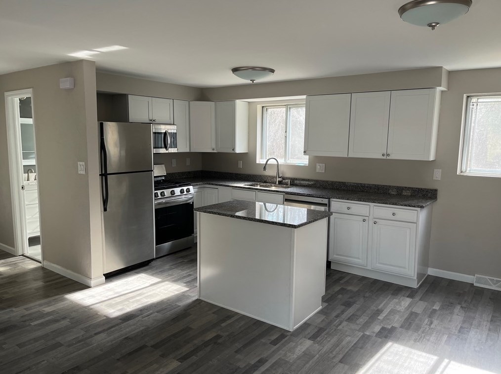 724 Bilberry Rd, Monroeville PA  15146-1122 exterior