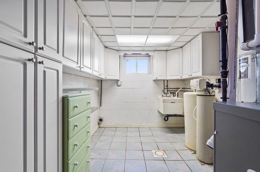 6978 Berkshire Dr, Export PA  15632-8946 exterior