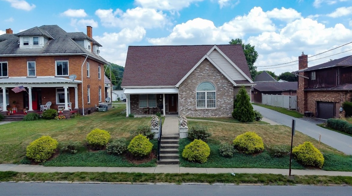 129 Mercer St, Butler, PA 16001-5441
