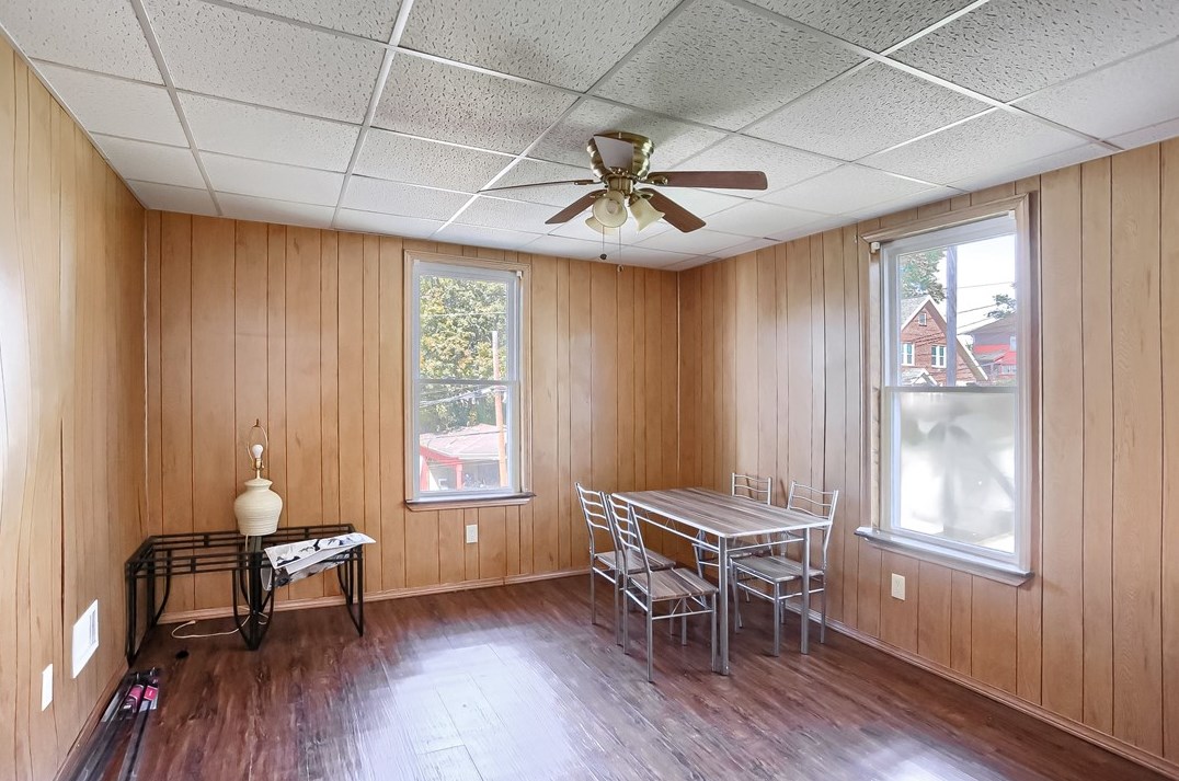 490 Allison Ave, Washington PA 15301-2046 exterior