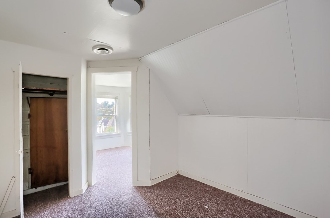 490 Allison Ave, Washington PA 15301-2046 exterior