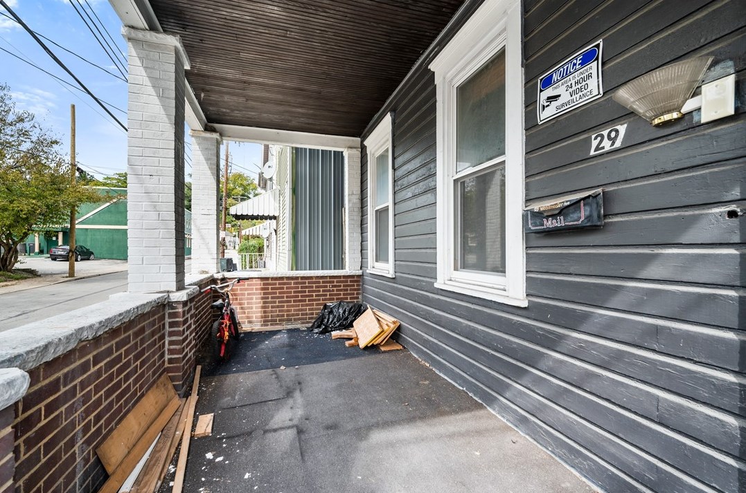 29 Westminster Ave, Greensburg, PA 15601-2256