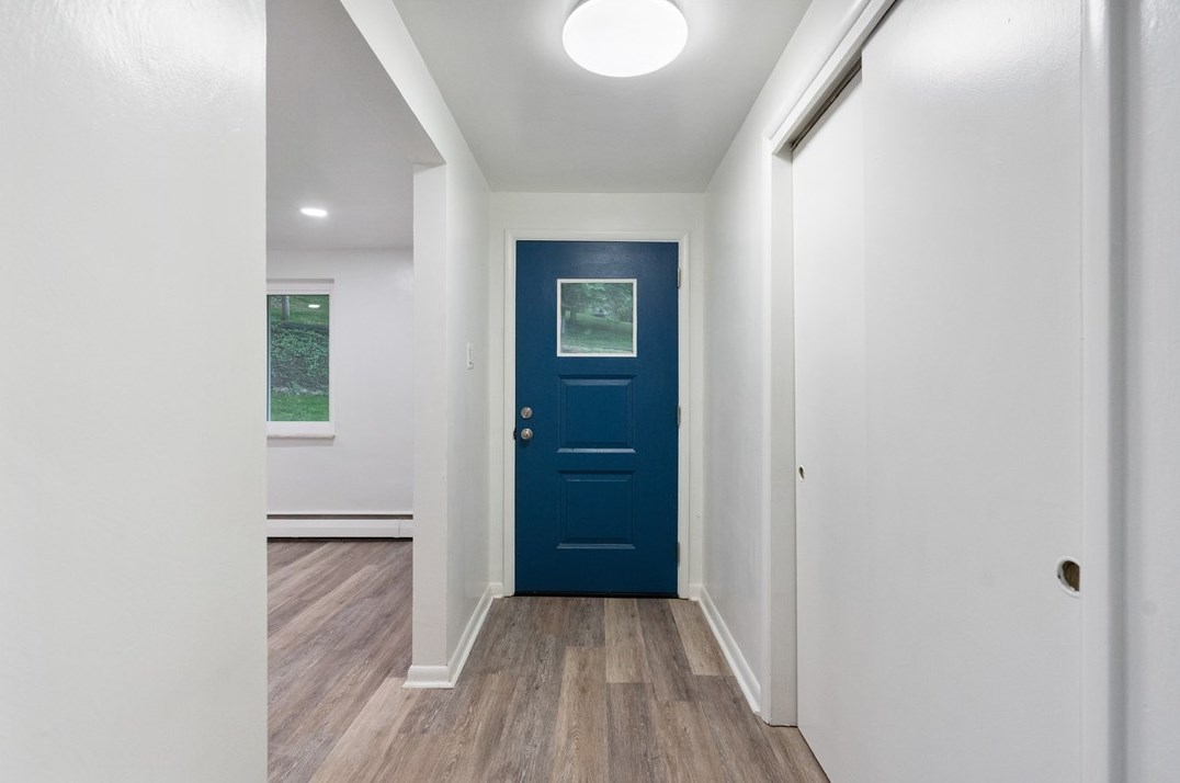 75 Woodside Dr, Washington PA  15301-3064 exterior