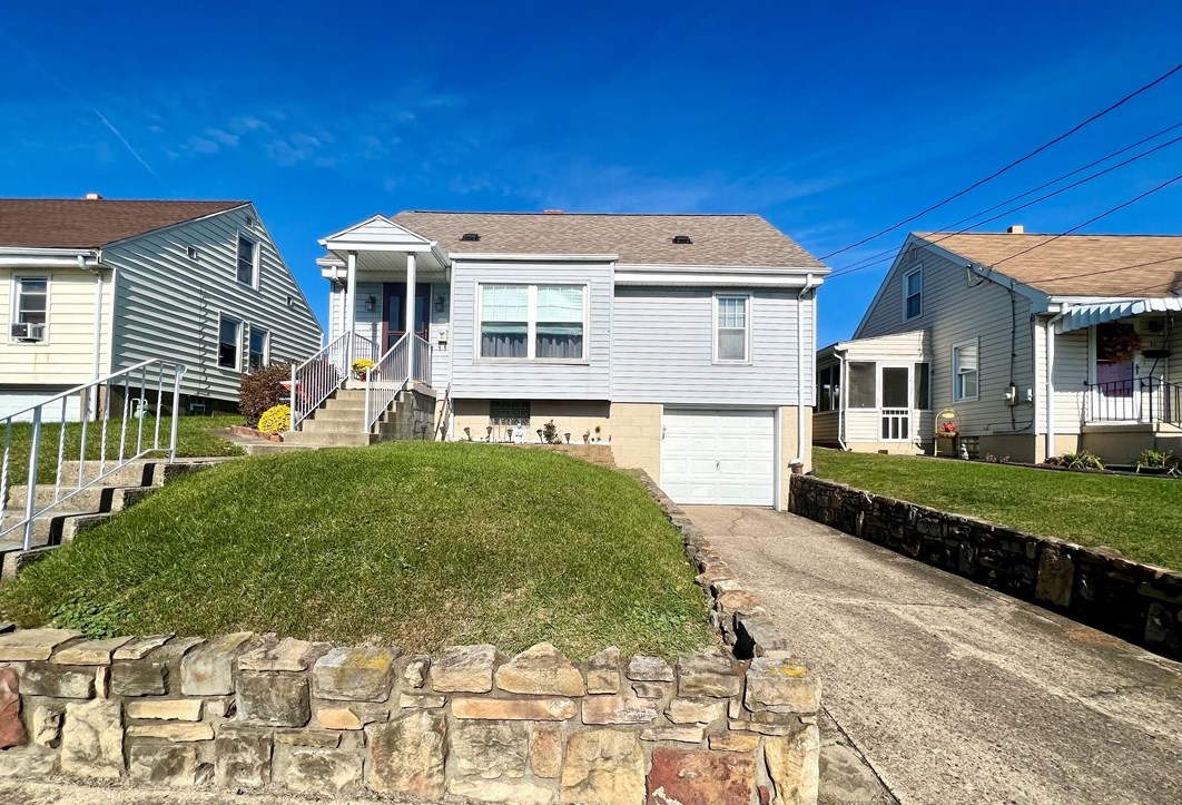 29 Crest St, Oliphant Furnace, PA 15401-3036