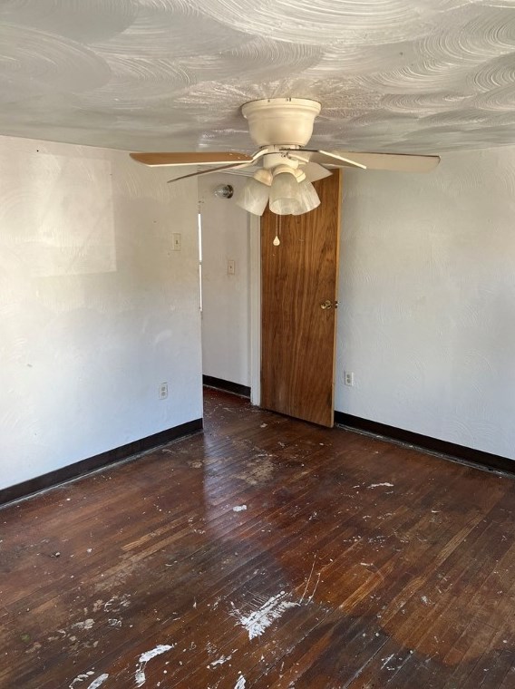 115 4th Ave, Rankin PA  15104-1120 exterior