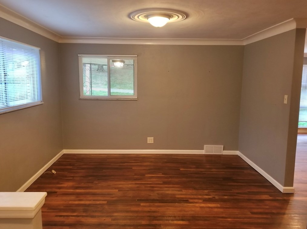 1355 Foxboro Dr, Monroeville PA  15146-4439 exterior