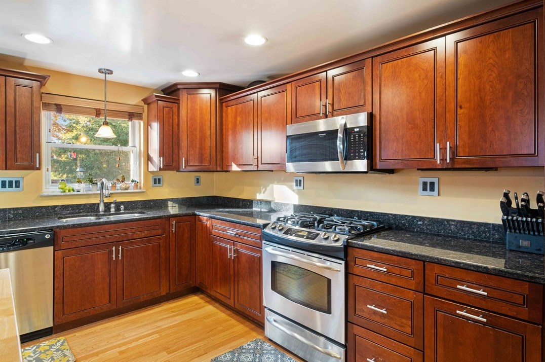 318 Pennsylvania Ave, Verona, PA 15147
