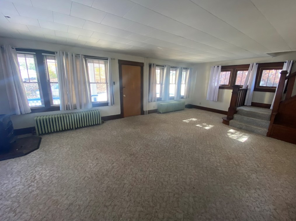 604 6 St, Indiana PA 15701-3123 exterior