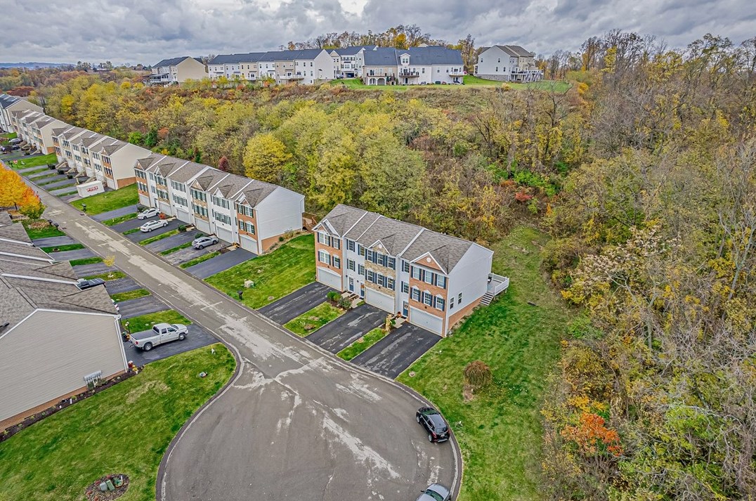 2329 Flint Dr, Washington, PA 15301-7763