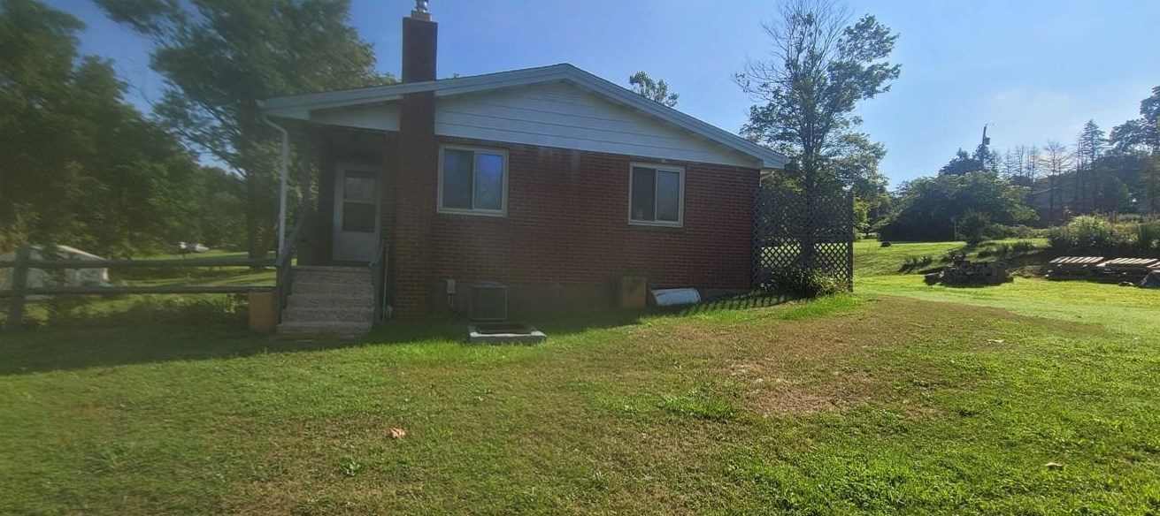 1645 Quarry Ln, Apollo, PA 15613