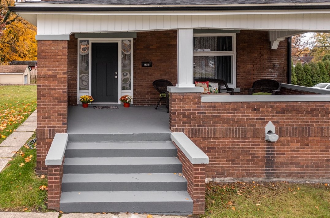 1180 State St, Hermitage, PA 16146-3357