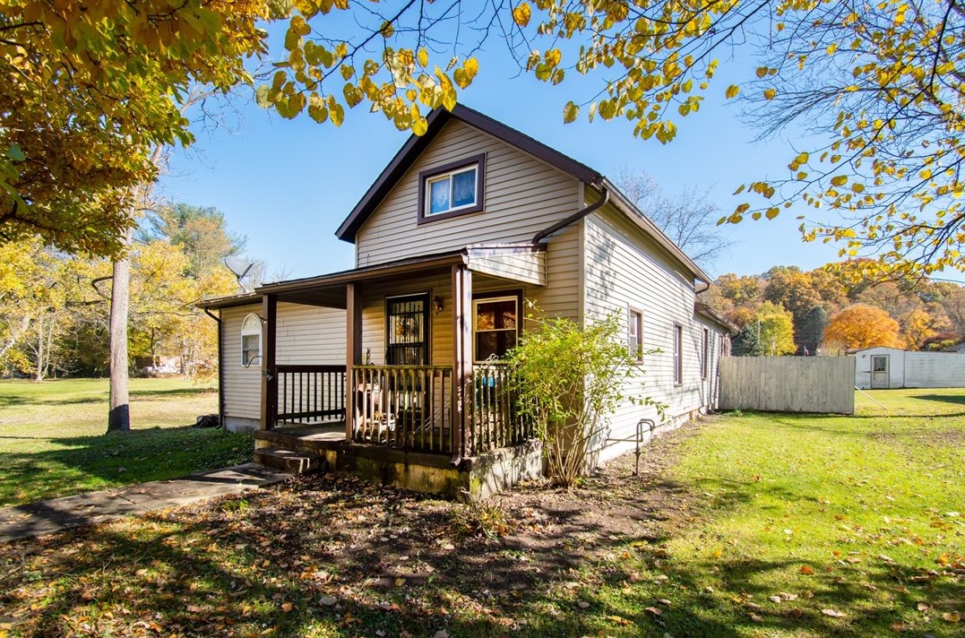 2133 Pennsylvania Ave, New Castle, PA 16101