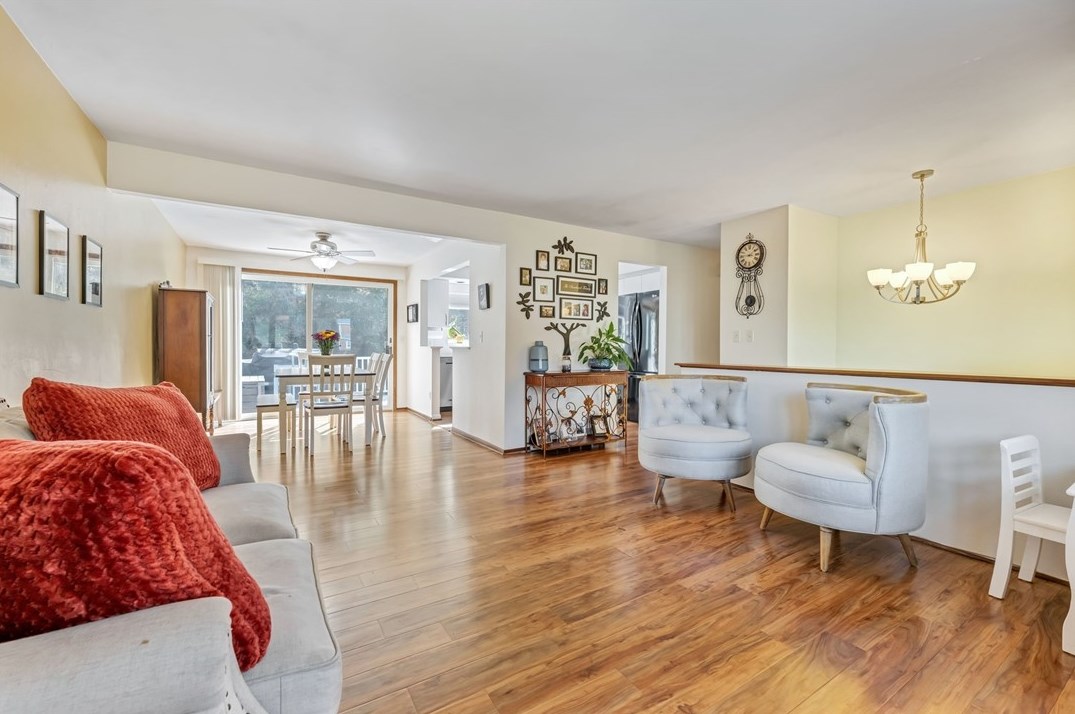 111 Park Ln, Glenshaw, PA 15116