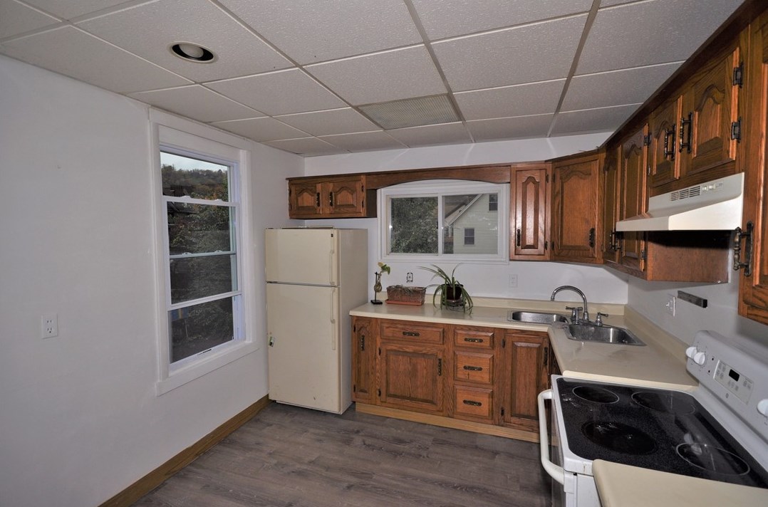 1738 Main St, Penn Hills, PA 15215