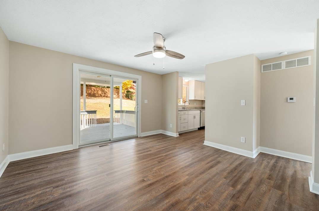 2047 Haymaker Rd, Monroeville PA  15146-4727 exterior