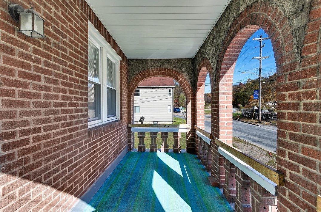 1005 Larimer Ave, Turtle Creek, PA 15145-1024