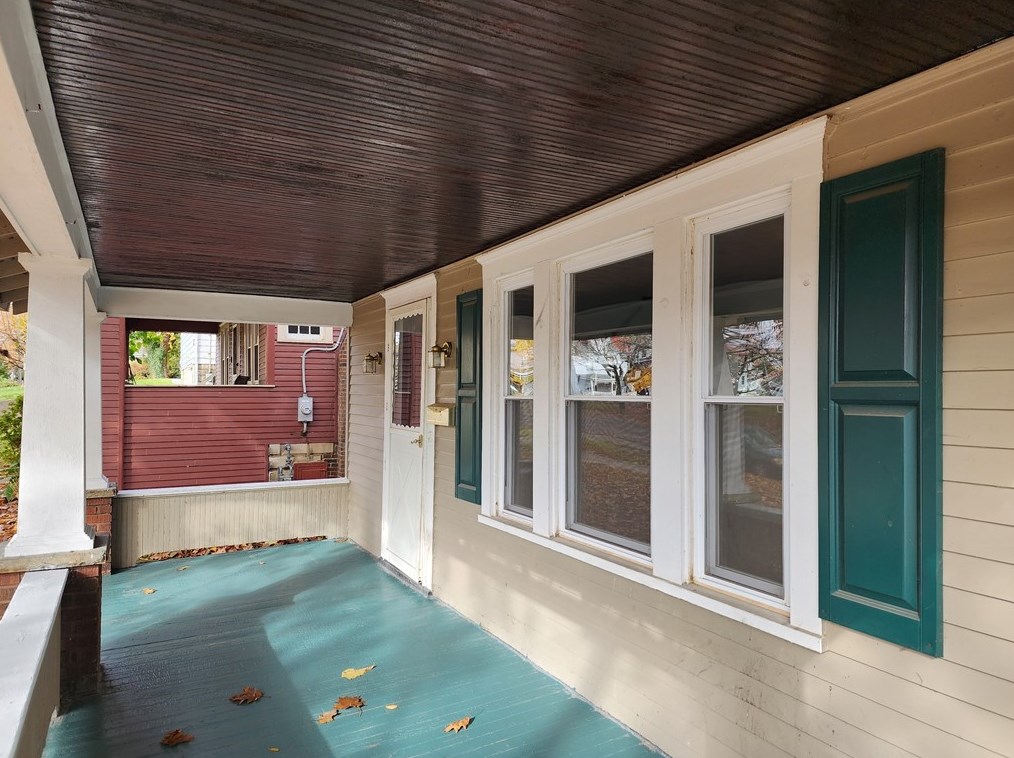 505 Sheridan Ave, New Castle PA  16105-2437 exterior