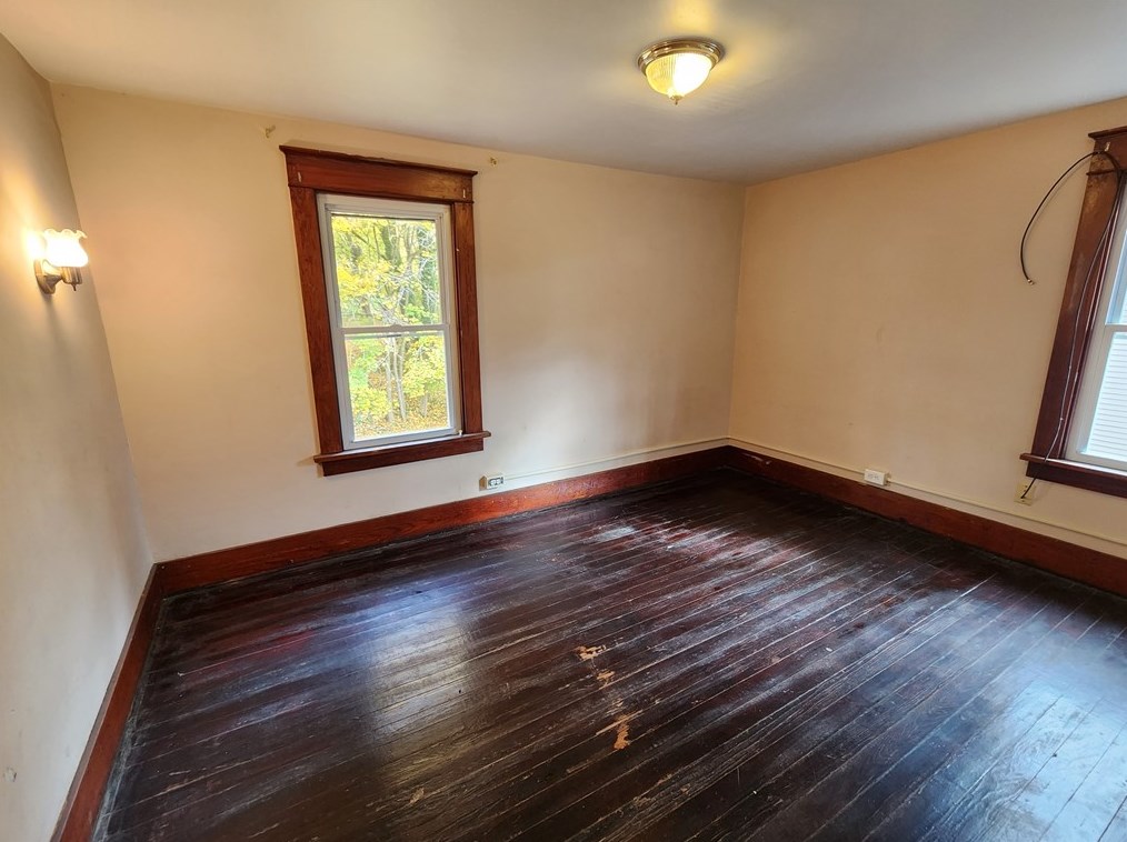 505 Sheridan Ave, New Castle PA  16105-2437 exterior