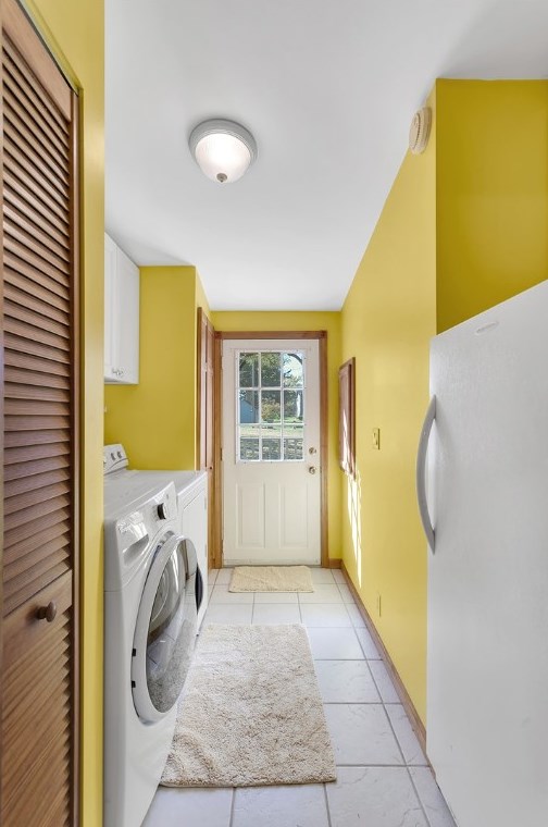 125 2nd Ave, Ellwood City PA  16117-4709 exterior