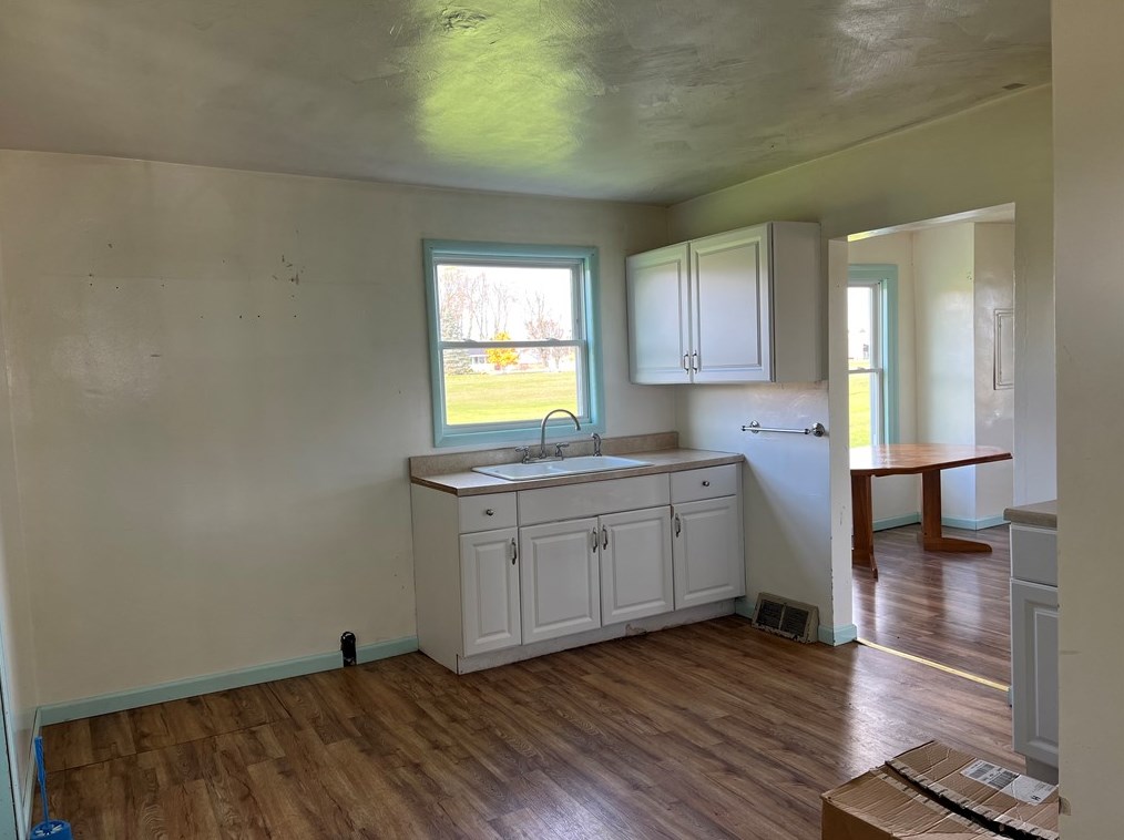 46 Yankee Ridge Rd, Mercer, PA 16137-2644