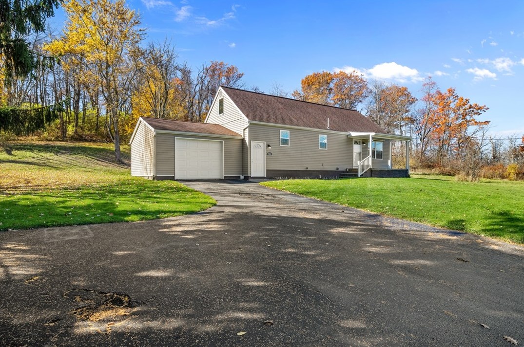 5241 W Main St, Edinburg, PA 16116