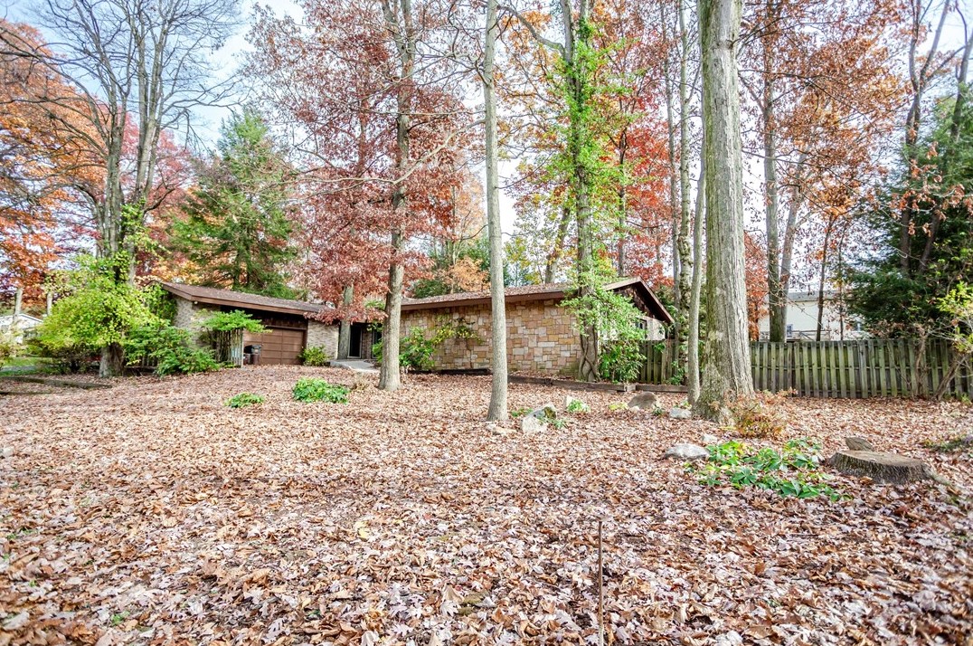 115 Hamilton St, Indiana, PA 15701-2408