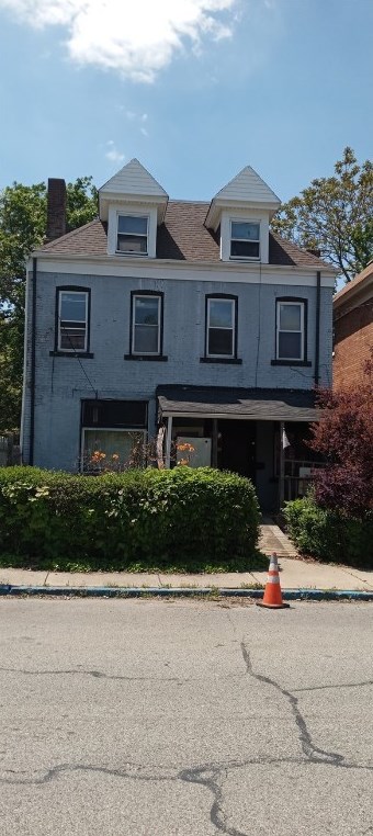 116 Auburn, Penn Hills, PA 15206