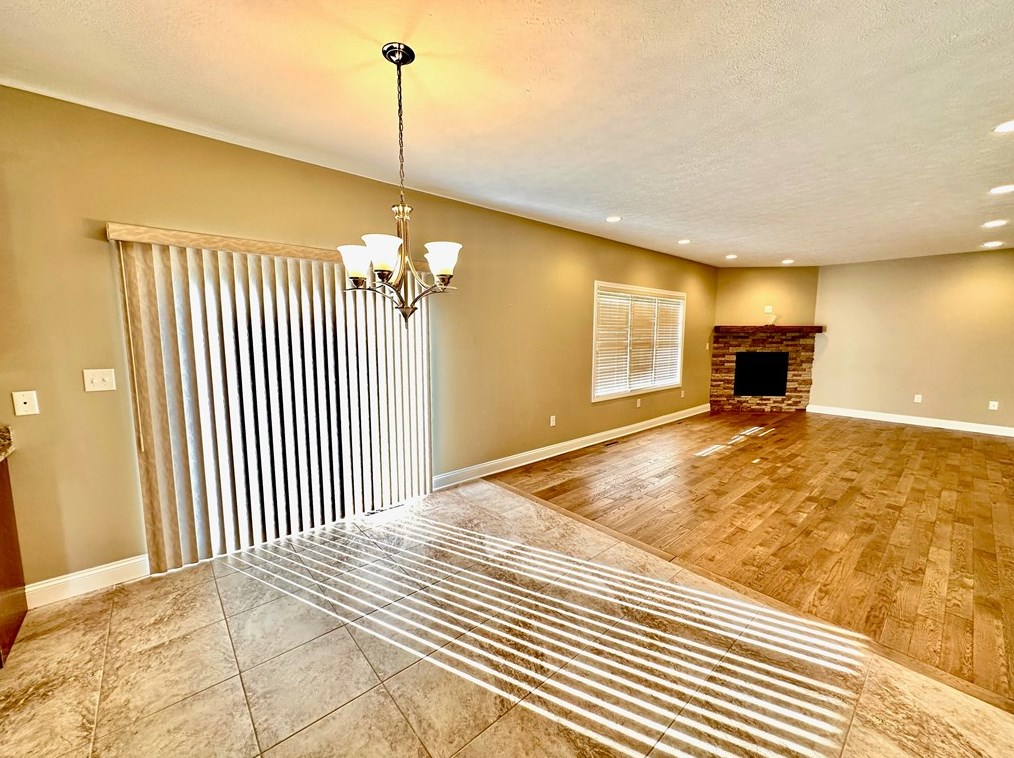 1117 Cross Creek Dr, Oliphant Furnace, PA 15401