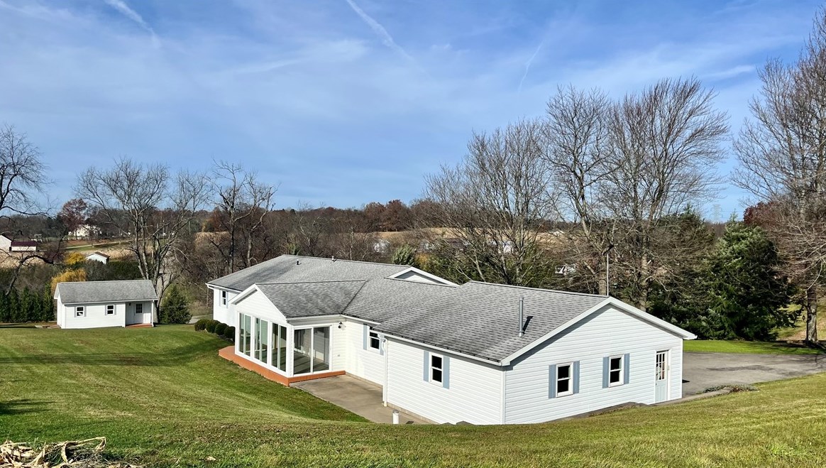 180 Dreher Rd, Butler, PA 16002