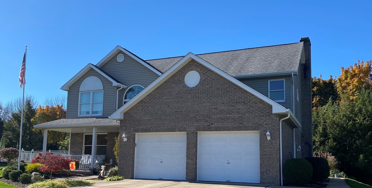 1909 Victoria Ln, North Huntingdon, PA 15642