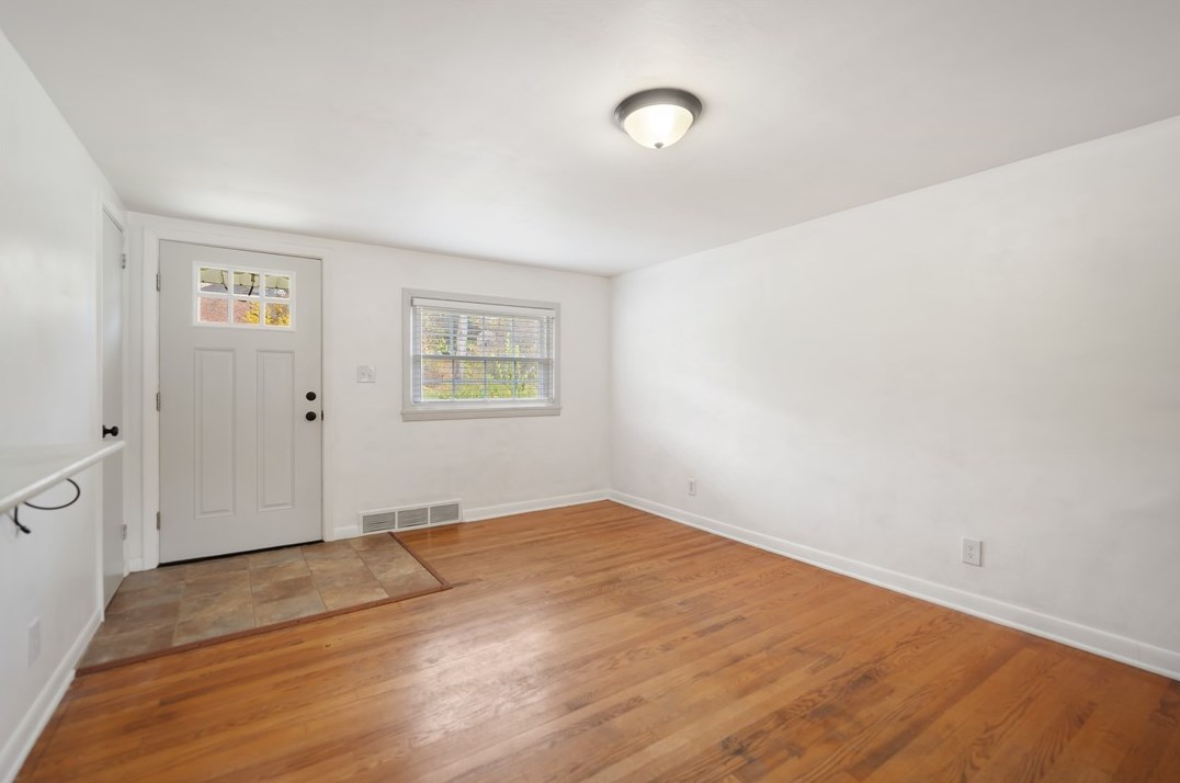 169 Verona Dr, Washington, PA 15301-2759