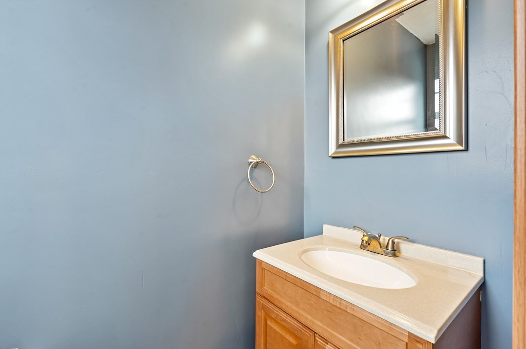 911 2nd St, Jeannette PA  15644-1406 exterior