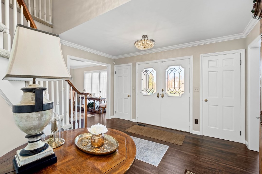 2610 Mount Pleasant Dr, Monroeville, PA 15146-4568