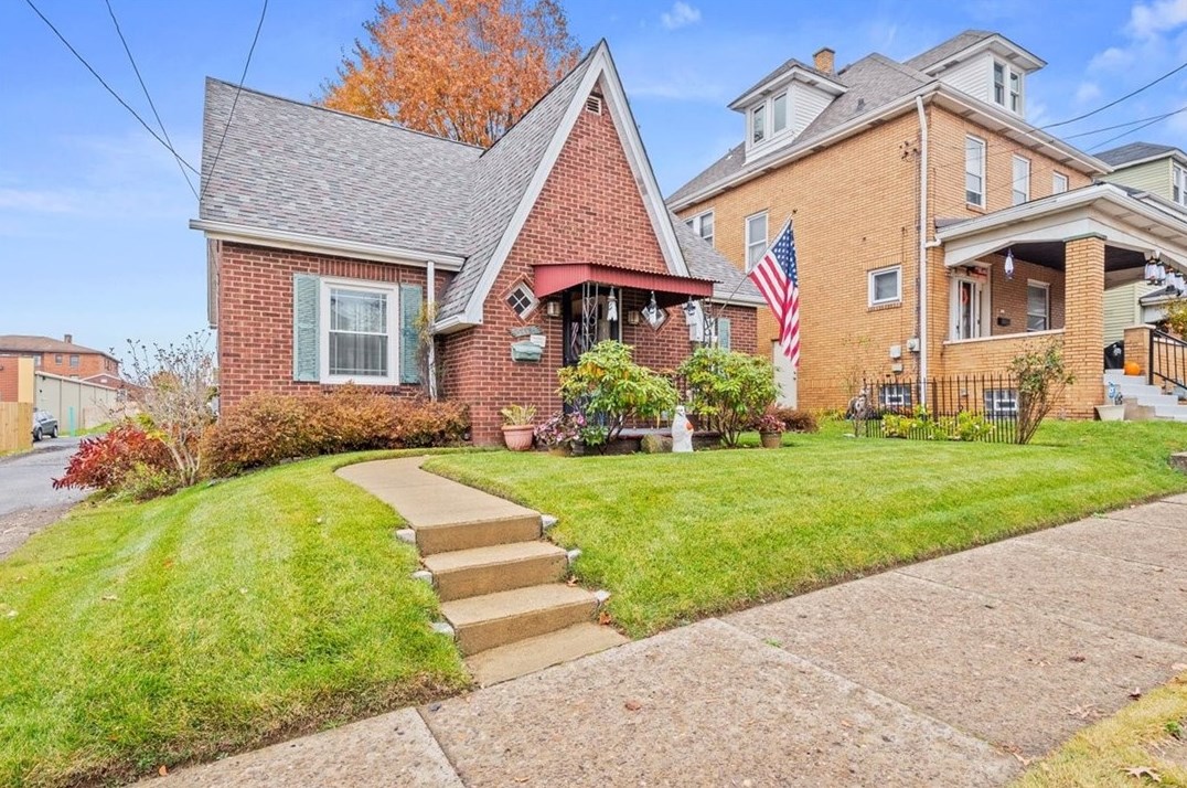 715 19th St, Ambridge, PA 15003