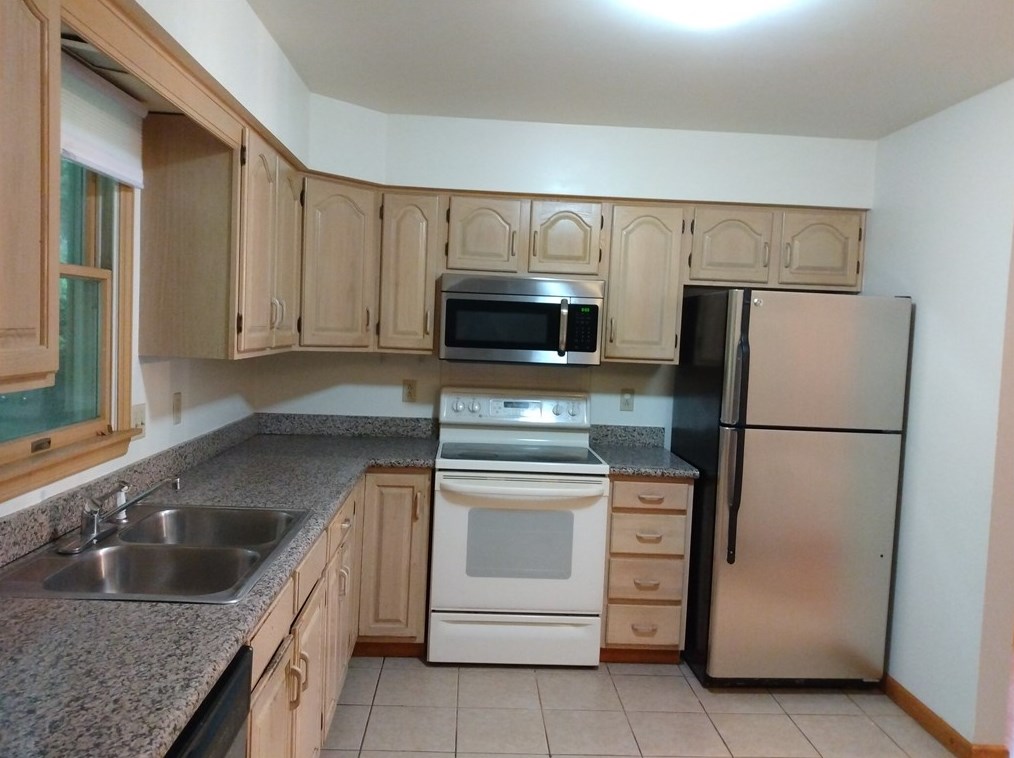 367 Karen Ct, Monroeville, PA 15146