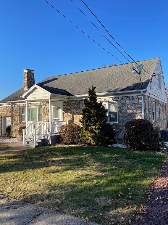 411 Locust St, Indiana, PA 15701-3021