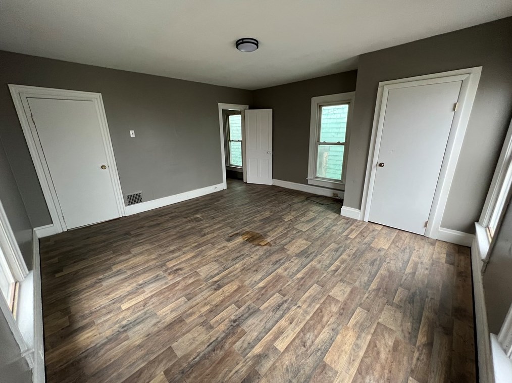 902 Penn Ave, New Brighton, PA 15066