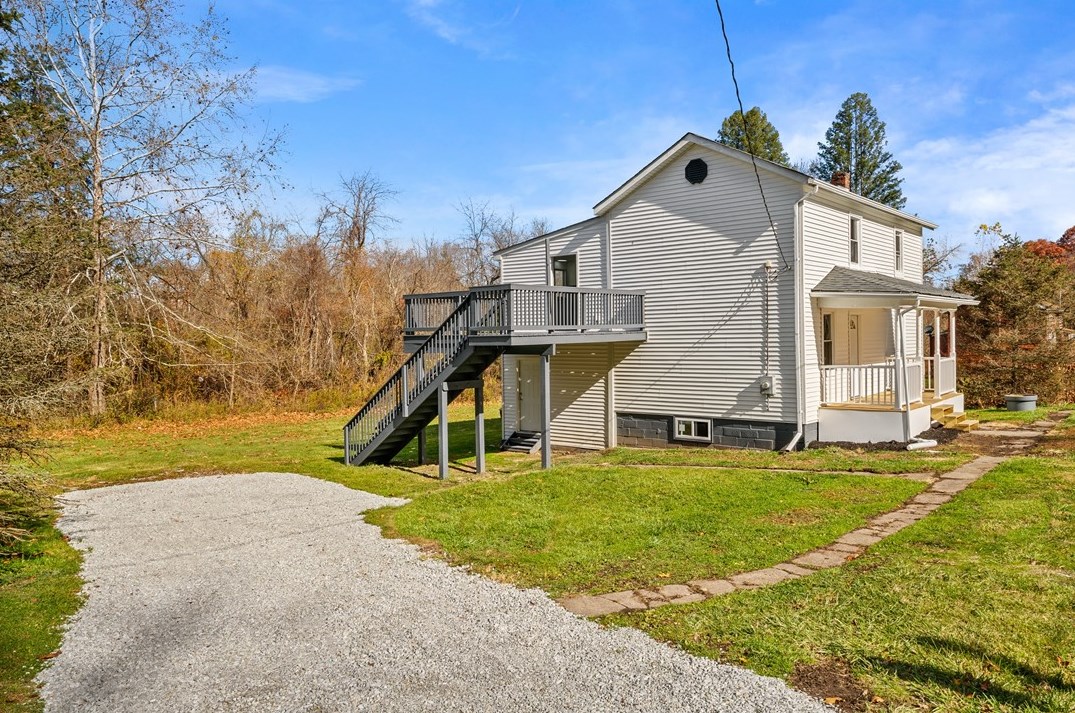 199 Scotch Hill Rd South, Noblestown, PA 15071