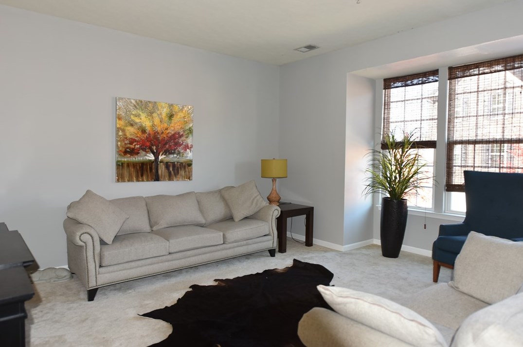 1202 Pointe View Dr, Seven Fields, PA 16046-8915